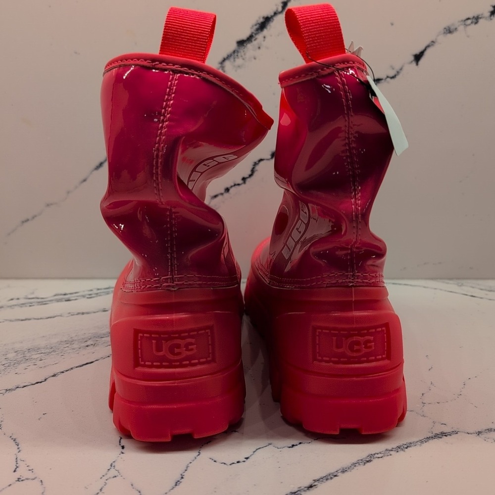 UGG KIDS CLASSIC BRELLAH MINI SUPER CORAL KIDS SIZE US 4 NEW - Picture 3 of 6
